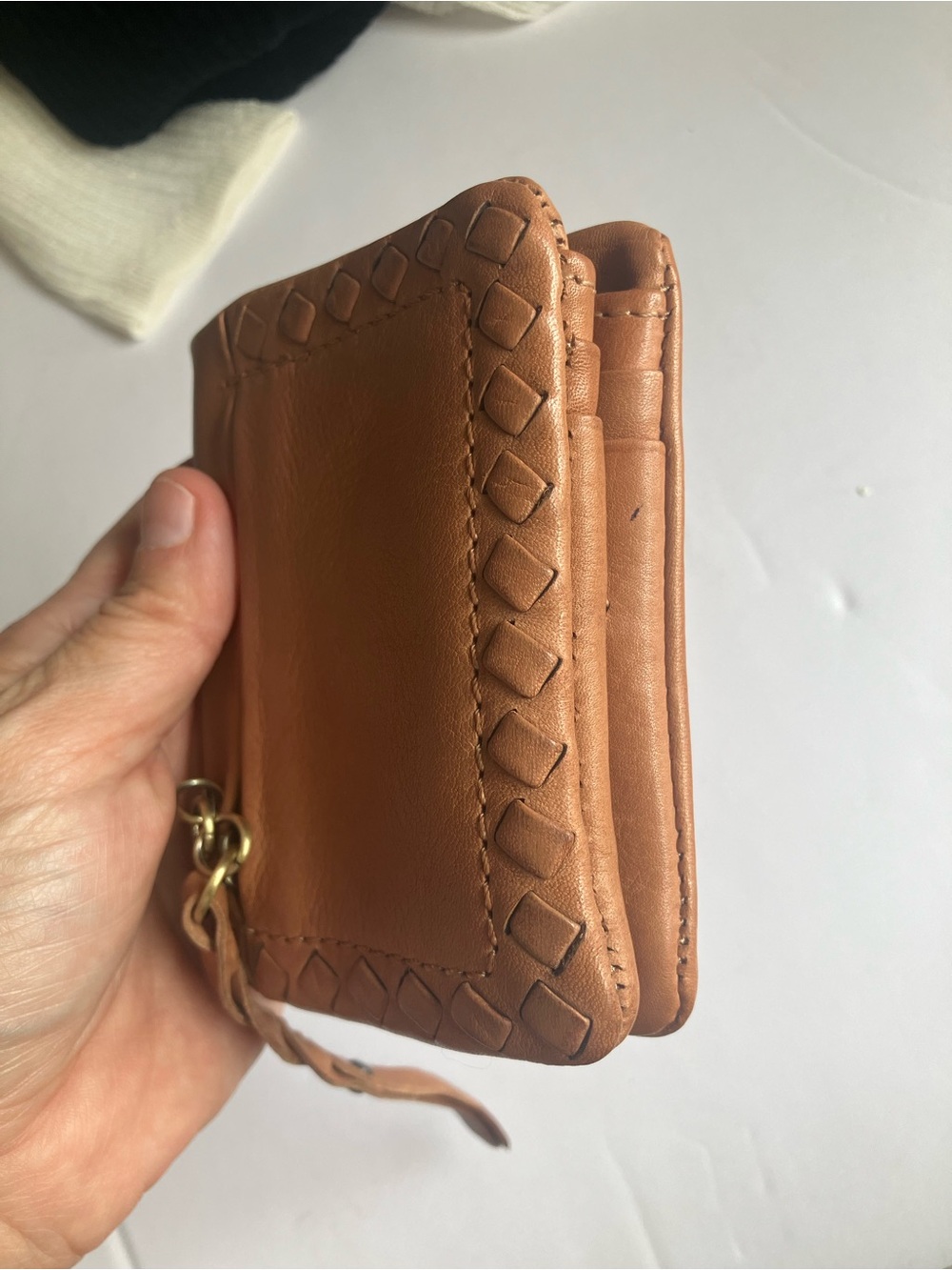 HOBO Mini Lumen Wallet (Harvest Wheat) - Picture 6 of 8